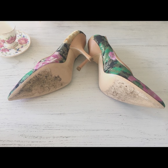 Miu Miu Floral Pumps🐰 - Picture 7 of 7